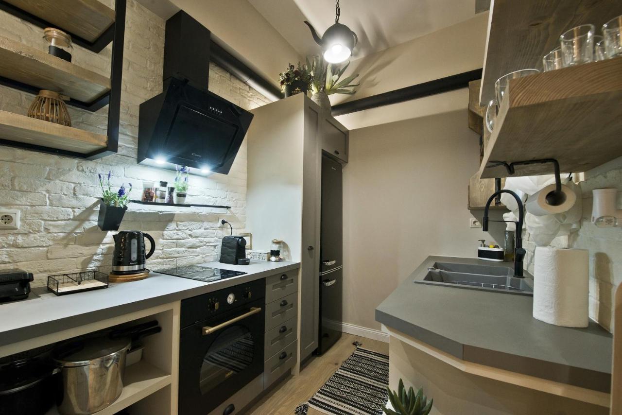 Stylish Apartment At Pagrati Athen Exterior foto