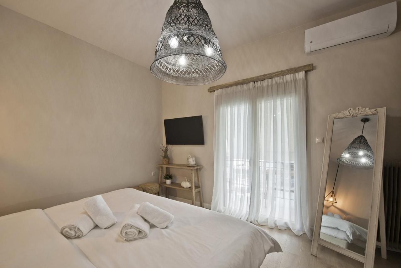 Stylish Apartment At Pagrati Athen Exterior foto
